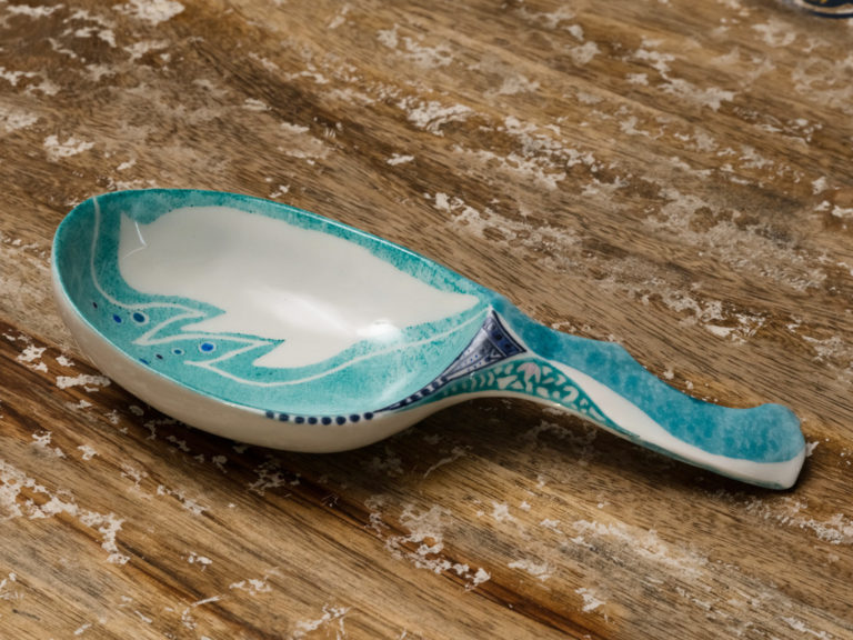 スプーン　磁器　上絵付け